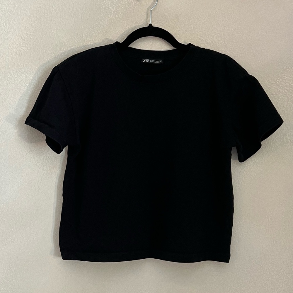 ZARA Basic Black Tee Shirt